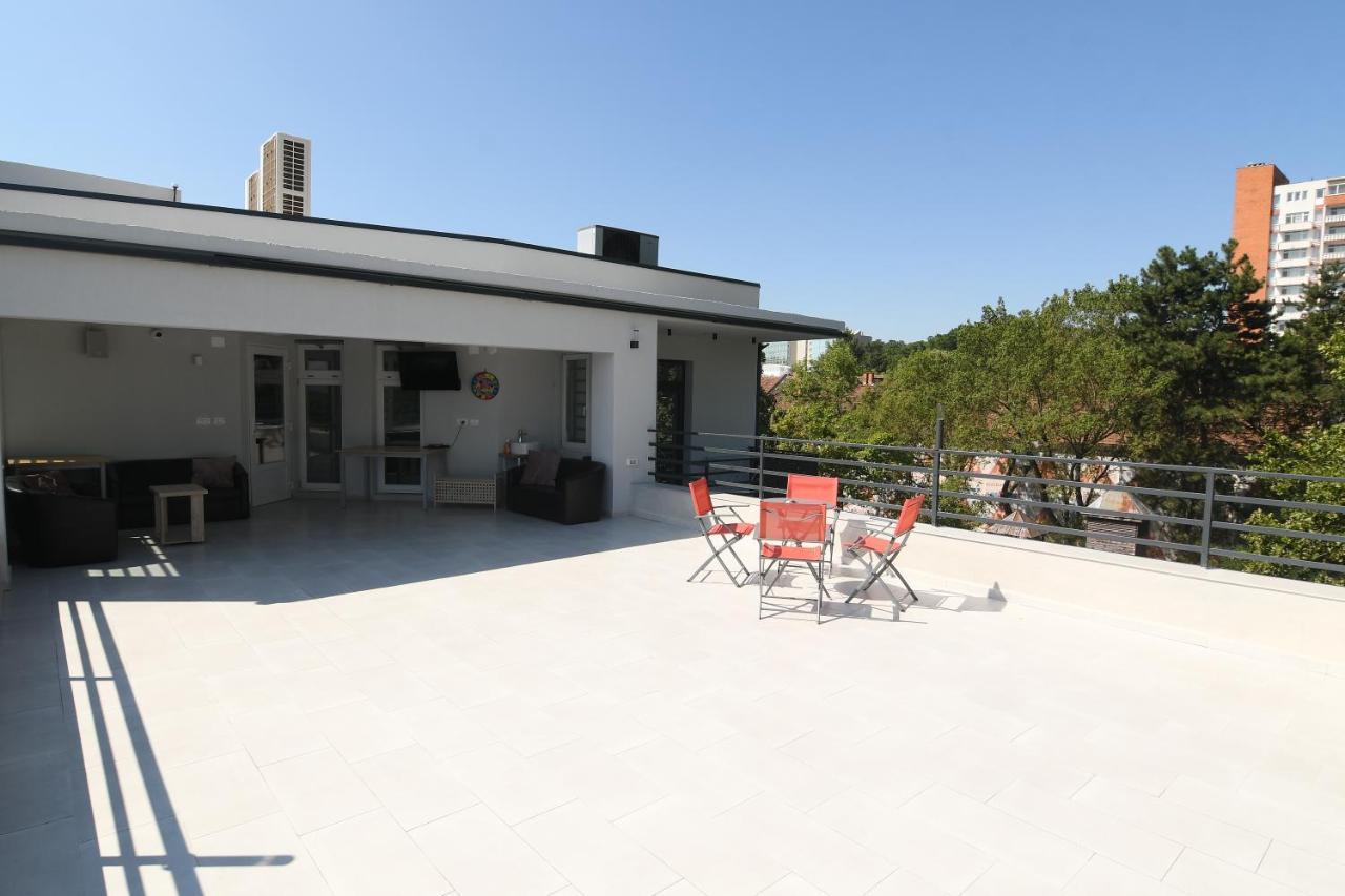 Octogon Hotel Baile Felix Exterior photo